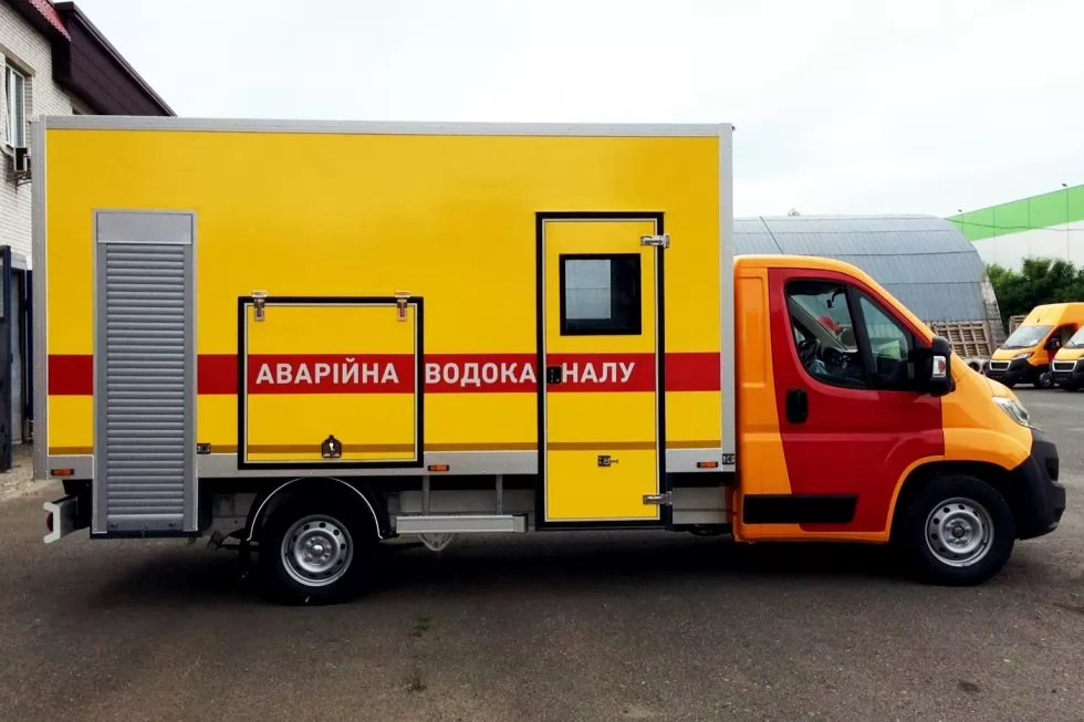 аварійно-ремонтне авто для водоканалу
