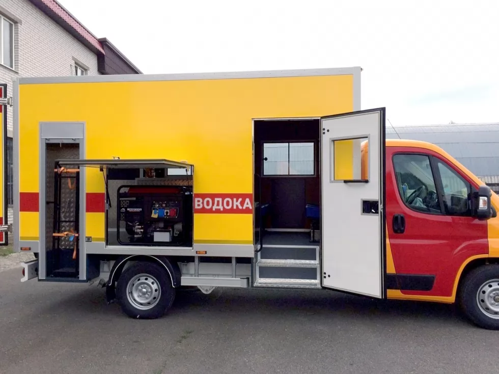 Комунальники Житомирщини придбали новий аварійно-ремонтний автомобіль, фото 6