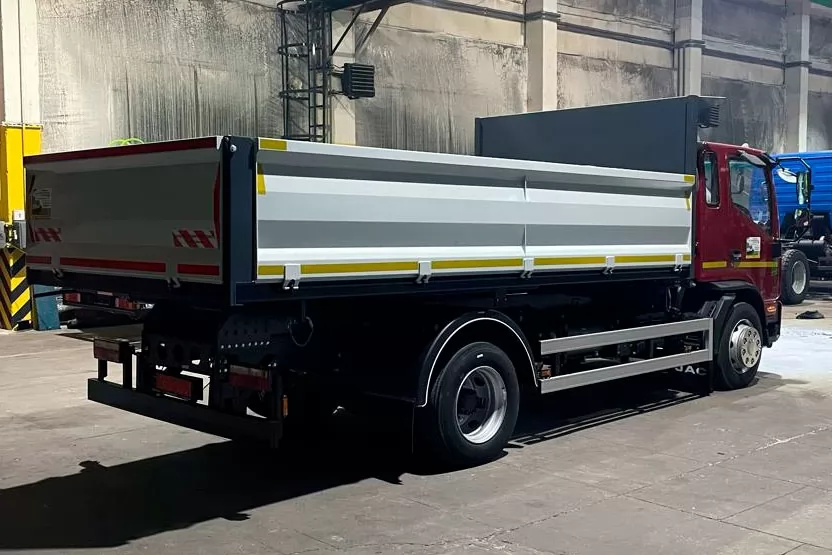 Виготовлено новий 6-тонний самоскид на JAC N120 з висотою бортів 750 мм, фото 1