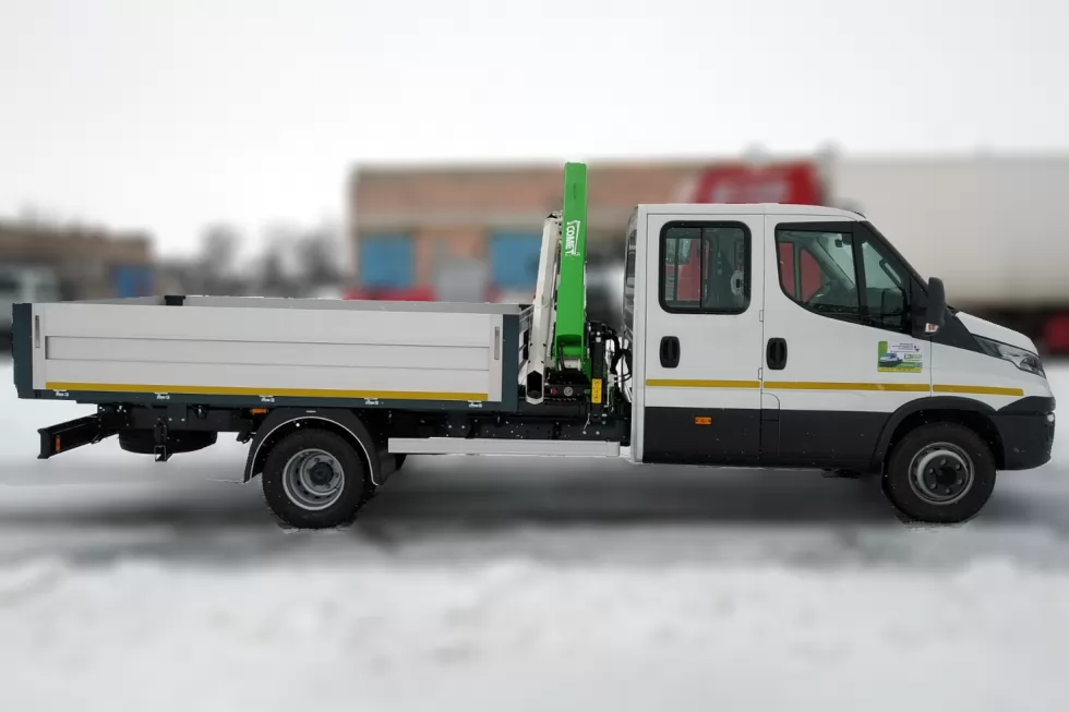 Техкомплект випустив автомобіль на базі IVECO DAILY 60С15D з КМУ СОМЕТ ХС700 А1, фото 1