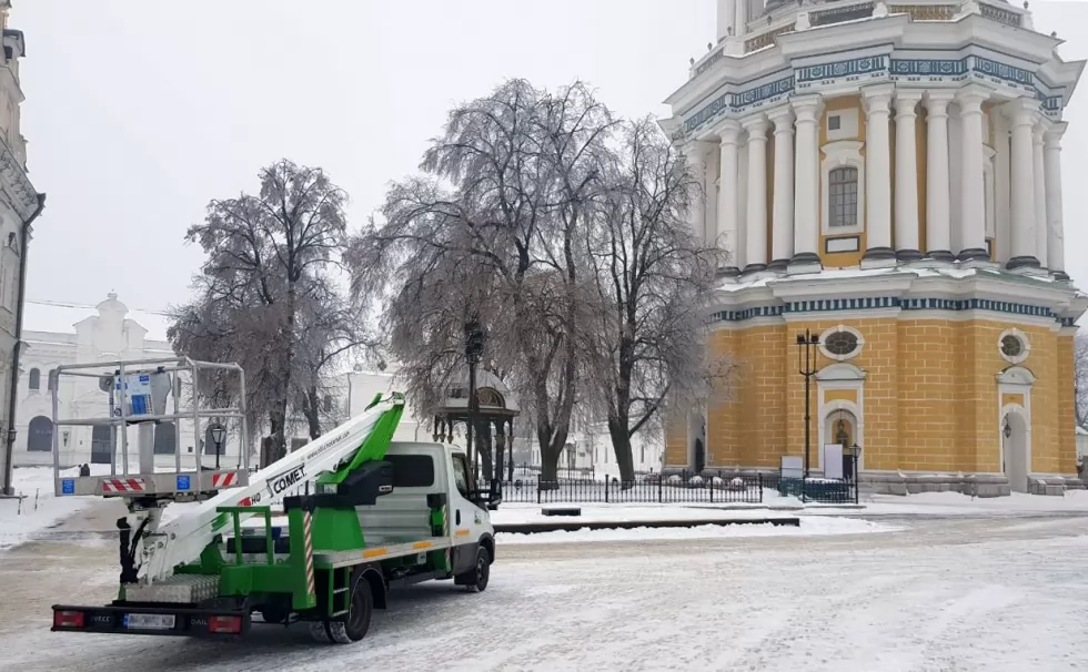 Автовишки Comet: паломництво до Лаври, фото 5