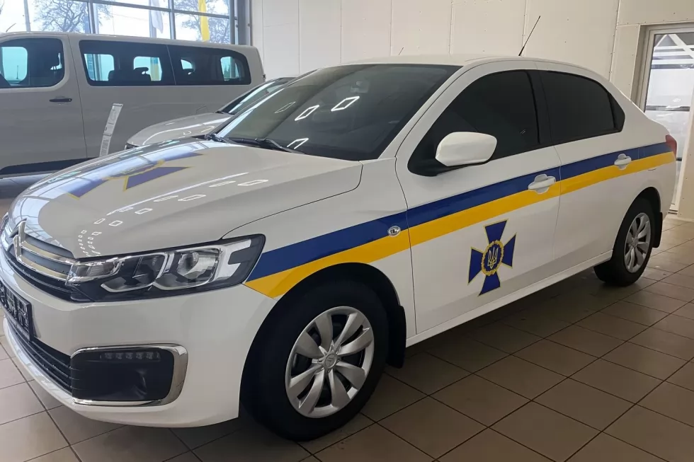 Для СБУ виготовлено два автомобілі швидкого реагування на базі Сitroen C-Elysée, фото 5