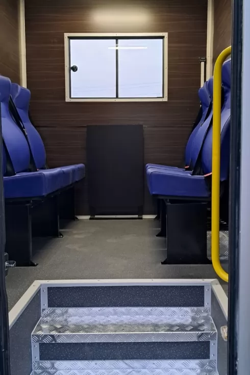 Для відновлення Донеччини зроблено 2 нових аварійно-ремонтних автомобіля, фото 13