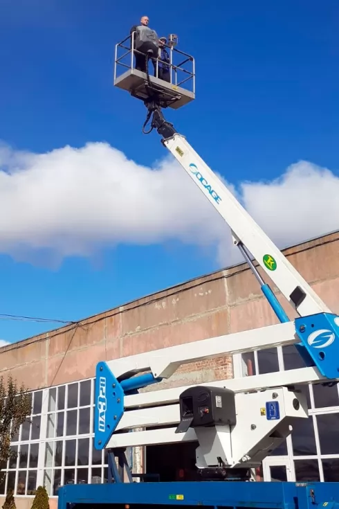 Виконано капітальний ремонт 28-метрової автовишки Socage, фото 8