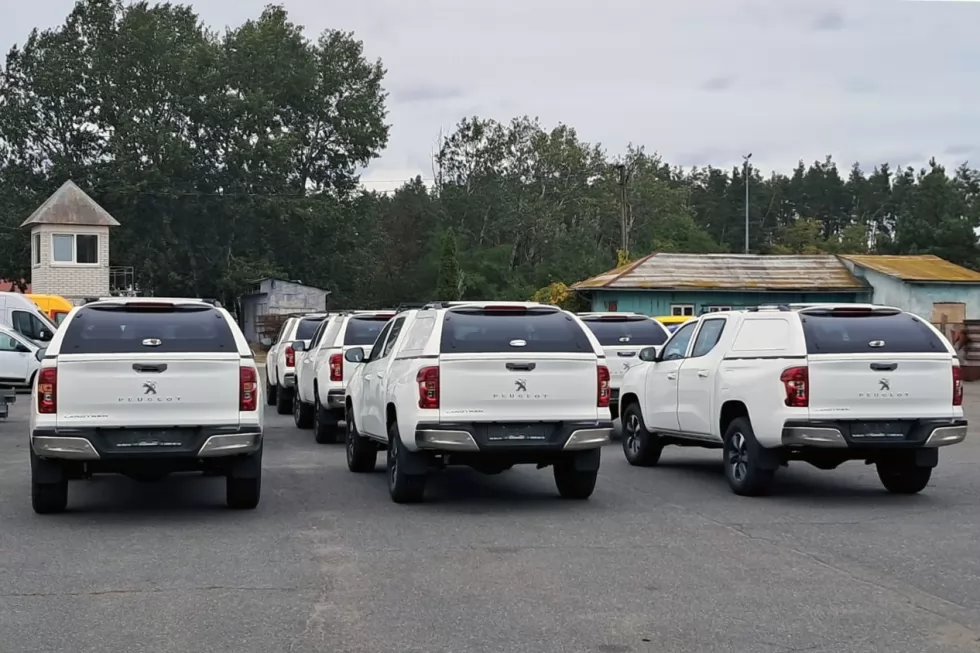 пикап peugeot landtrek