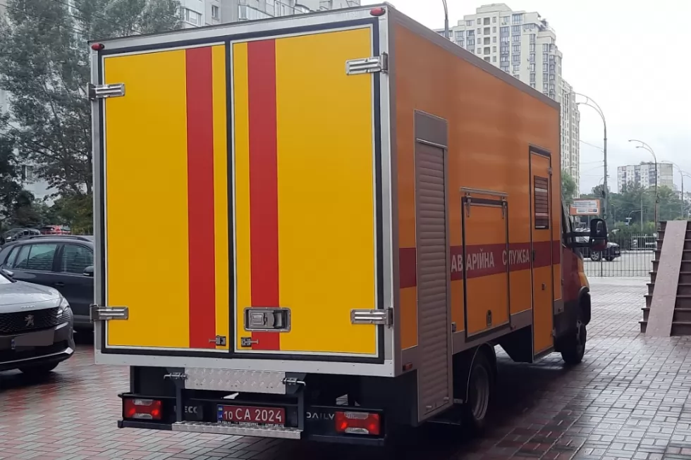 Комунальники Дніпровського району столиці отримають ще одну аварійно-ремонтну майстерню, фото 7