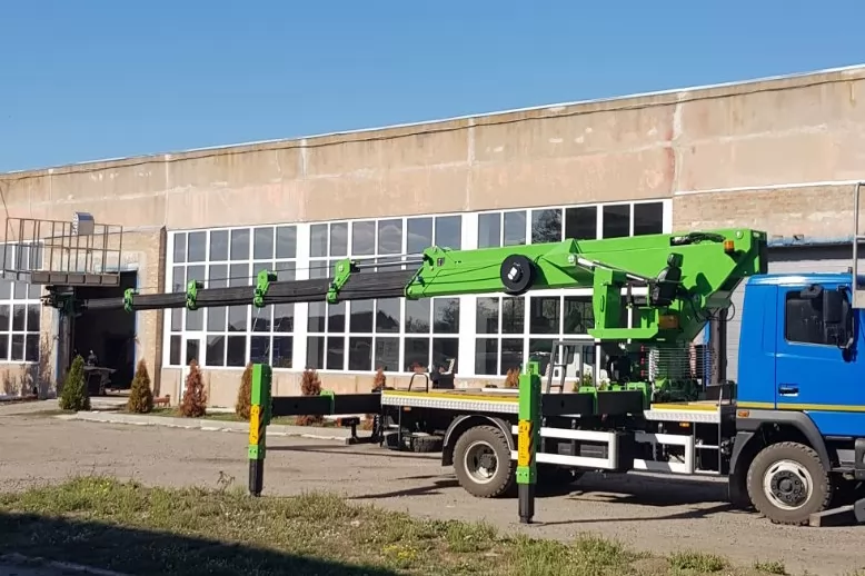 Проведено планове технічне обслуговування автовишки SKYMAN DS-340., фото 6