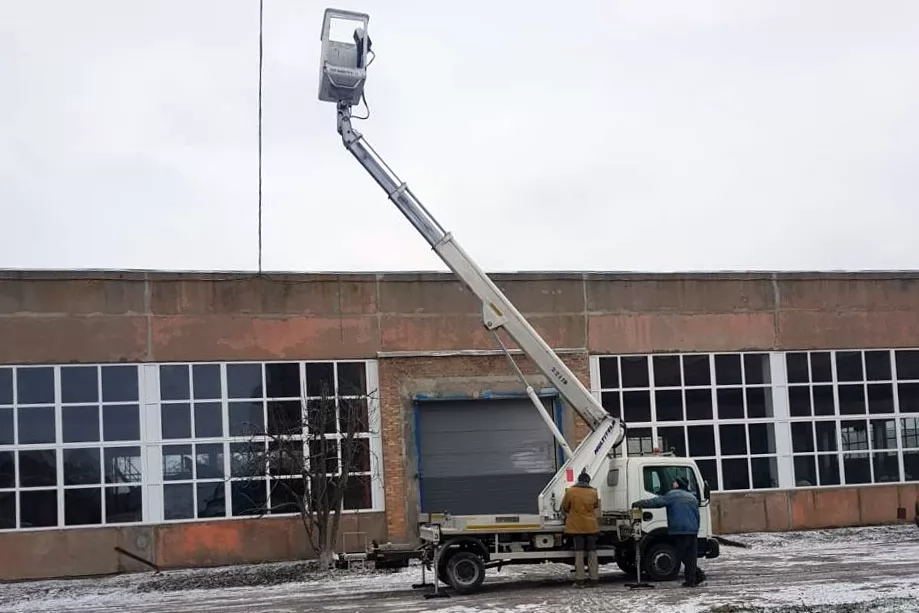 Успішно відремонтовано 18-метрову автовежу Multitel MT 182, фото 3