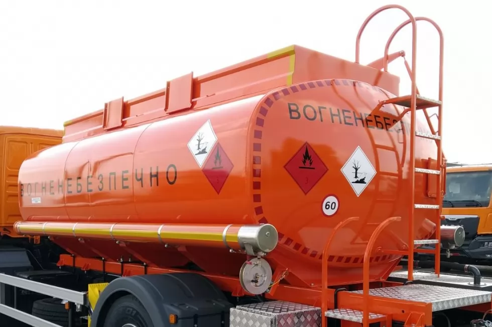 ГК АВТОСТРАДА придбала 7 автопаливозаправників Техкомплект на базі MAN, фото 3