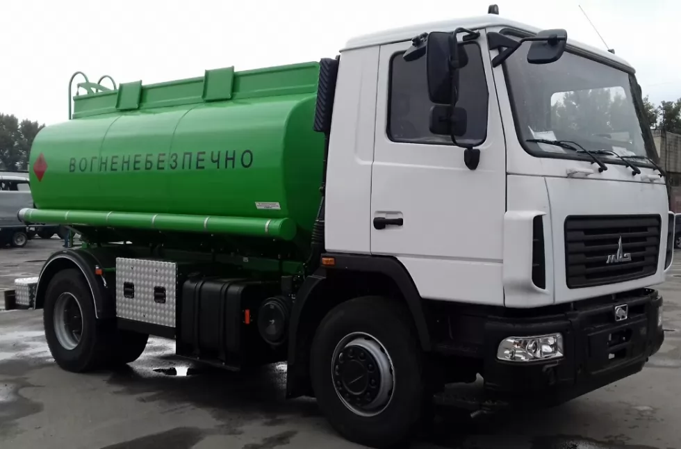 Техкомплект освоїв виробництво автопаливозаправників із цистернами понад 10 кубометрів, фото 5