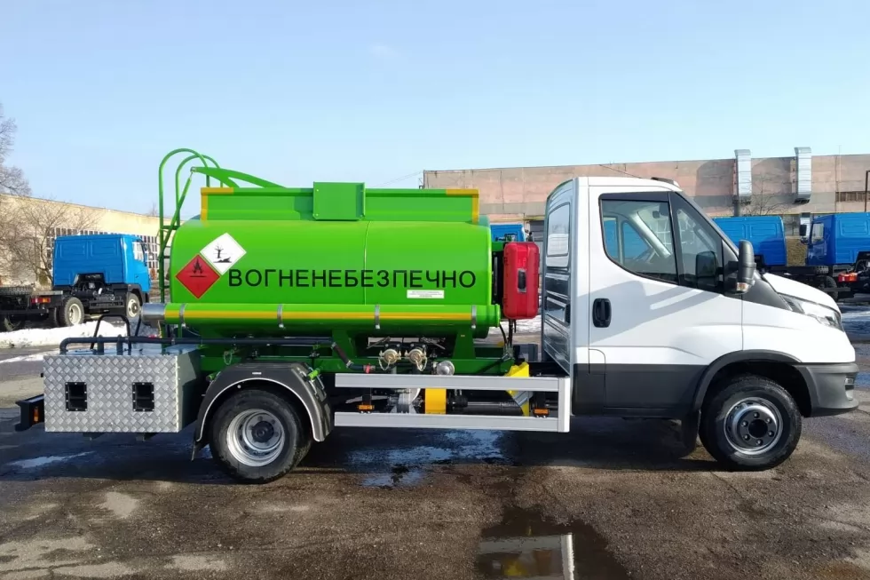 Виготовлено односекційний автопаливозаправник ATZ-4 на базі IVECO Daily., фото 2