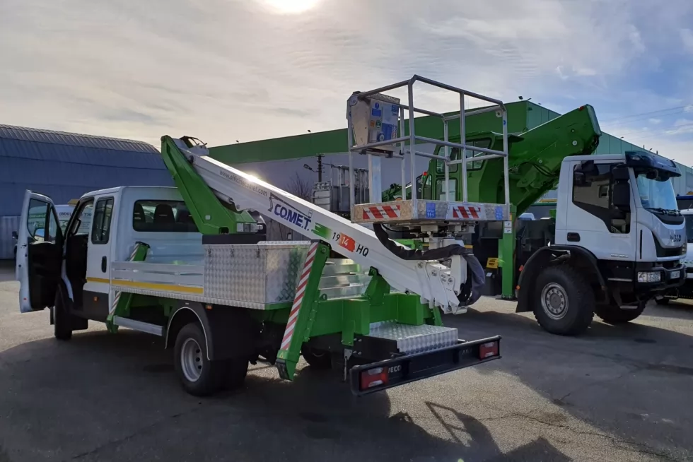 У Черніговобленерго будуть користуватися автовежею Comet 18 м на базі IVECO Daily 60C15D, фото 1