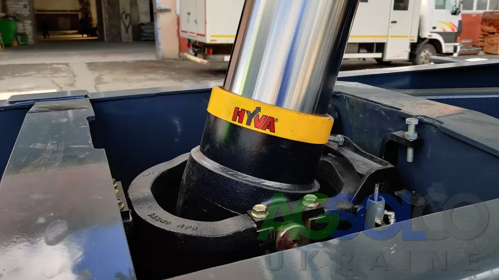 Закінчено роботу над новим зерновозом на базі шасі SITRAK C7H , фото 10