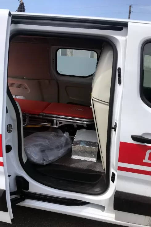Малий санітарний автомобіль на базі Opel Combo вирушив до Західної України, фото 2
