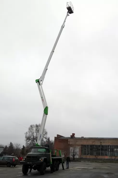 Військові машини ЗІЛ-131 оснастили автовежами 26 | 2 | 13 HQ JIB, фото 15