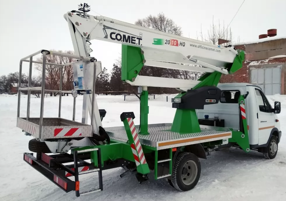 До краю виноробів вирушила італійська автовежа COMET 20 | 2 | 10 HQ JIB на базі ГАЗ-330202, фото 4