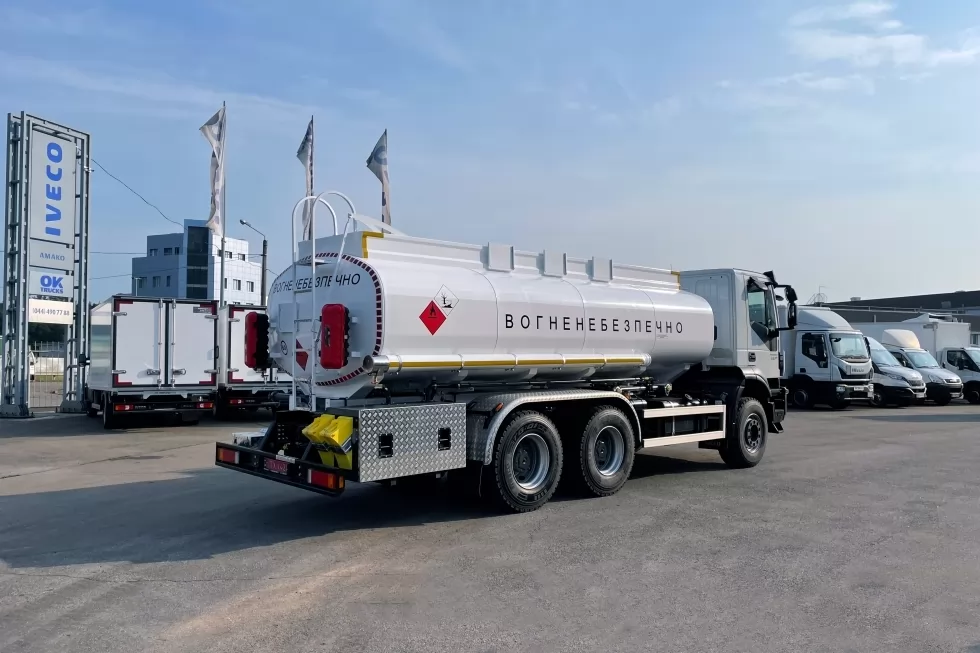 Техкомплект виготовив нову автоцистерну з об`ємом 15 м <sup loading=