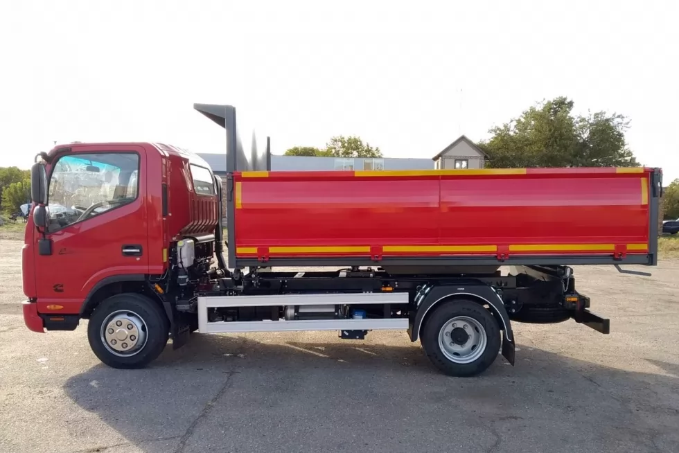Виготовлено новий 4-тонний самоскид на базі JAC N82, фото 6