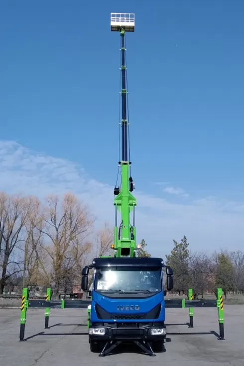 Техкомплект зібрав 34-метровий автогідропідйомник DASAN для Харківзеленбуду, фото 11