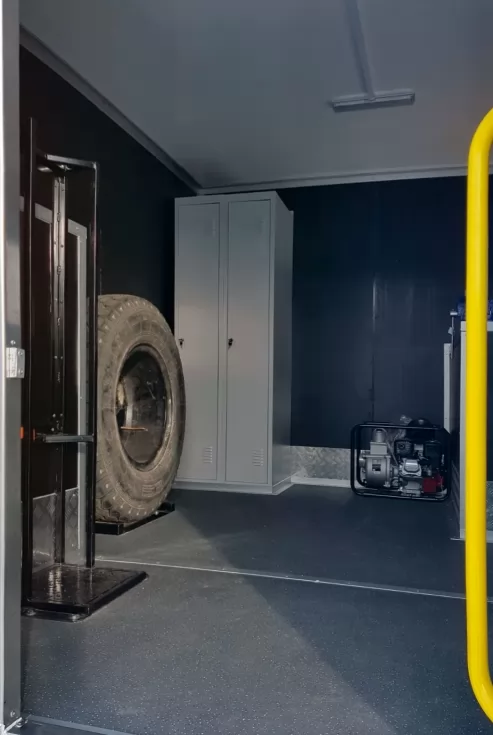 На базі МАЗ-4381 виготовлено аварійно-ремонтну майстерню для Чернігівської ТЕЦ, фото 13