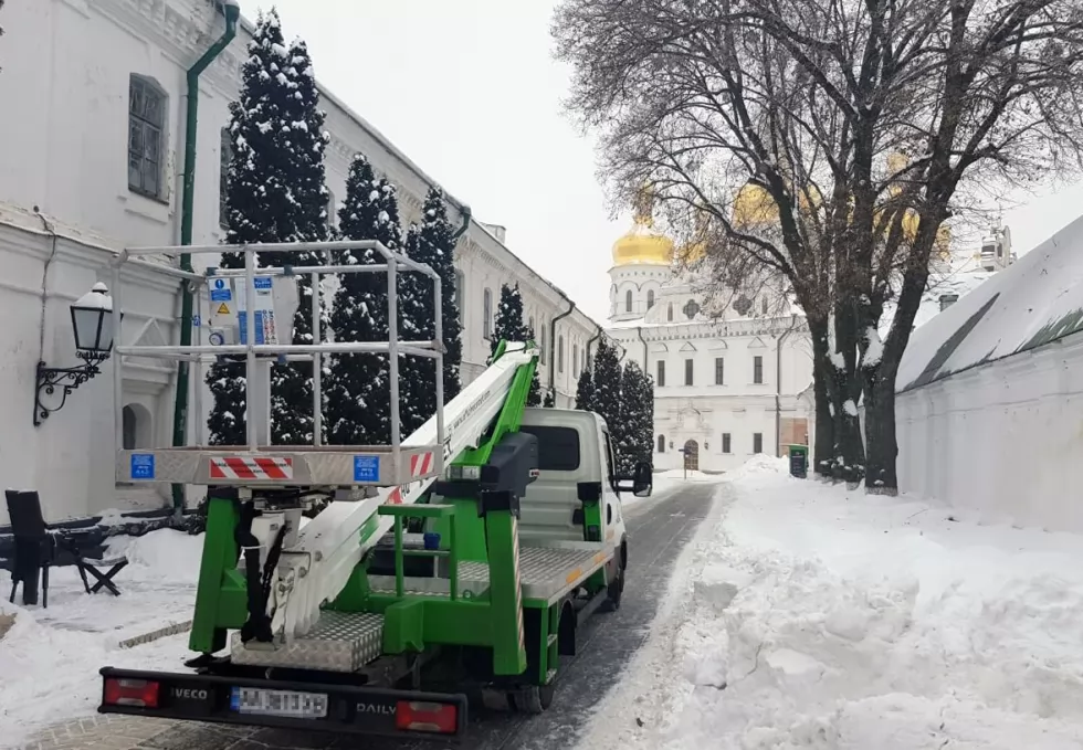 автовишки для комунальників