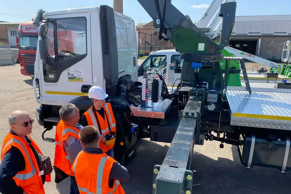 Підготовлено чергову партію автогідропідіймачів для енергетиків, фото 21