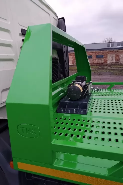 На базі MAN TGL 12.190 4x2 BL CH виготовили новий евакуатор з висувними апарелями, фото 7