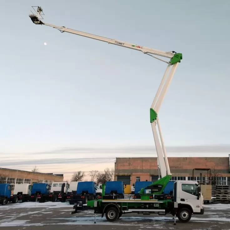 Вантажне шасі Hyundai EX8 - нова модель базового шасі для монтажу автовишок Comet, фото 11