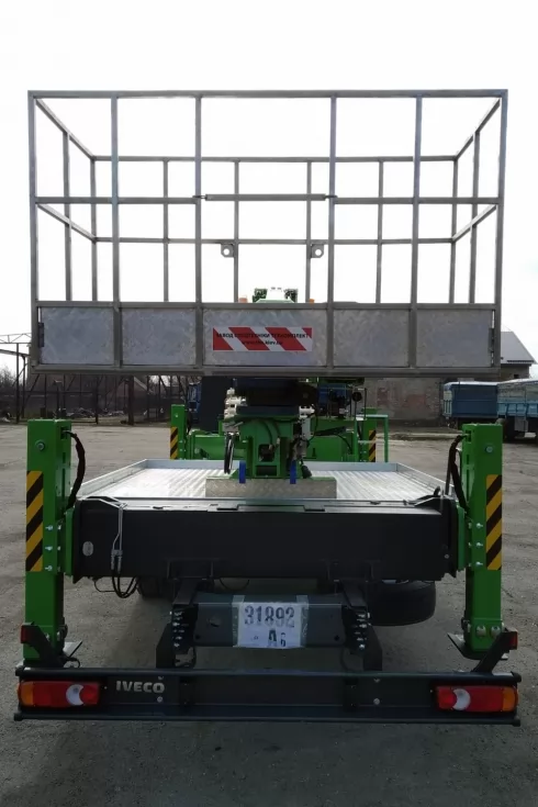 Техкомплект зібрав 34-метровий автогідропідйомник DASAN для Харківзеленбуду, фото 5