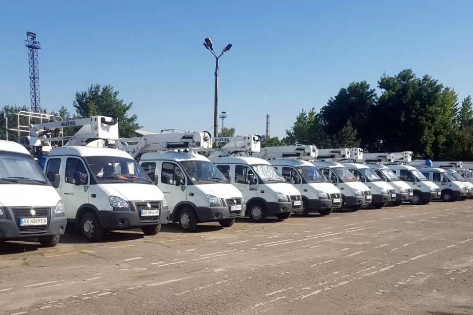 Виїзне обслуговування автопарку автовишок Oil & Steel Snake 147 на базі ГАЗ-3302, фото 2