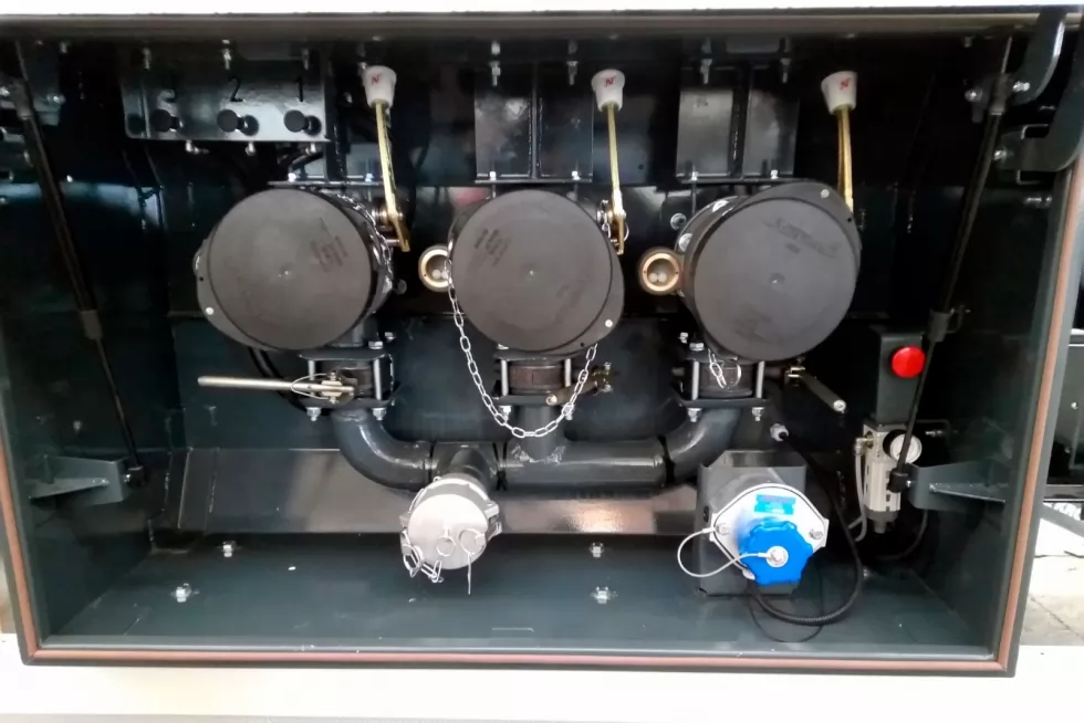 купити паливозаправник новий в Україні