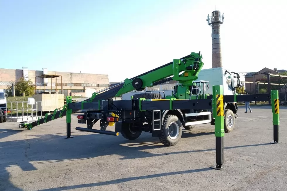 Київенерго придбав 30-метрову автовежу SKYMAN DS00 на базі IVECO Eurocargo, фото 15