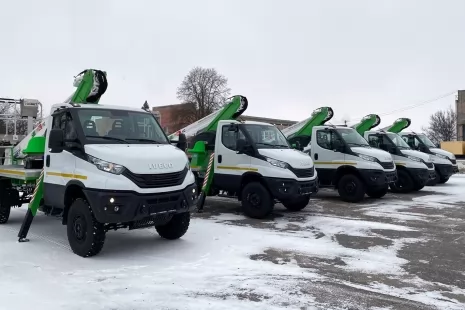 Виконано черговий етап відвантажень автовишок для критичної інфраструктури Харківщини