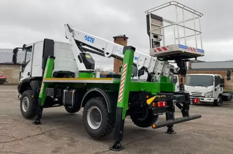 Виготовлено три 22-метрові італійські автовишки на повнопривідному шасі IVECO Eurocargo