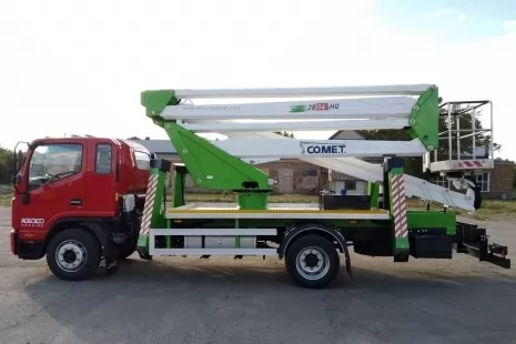 Зроблено нову 28-метрову автовишку Comet на базі JAC N120