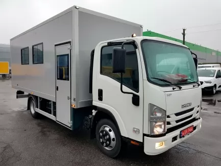 Виготовлено новий вахтовий автобус на базі ISUZU