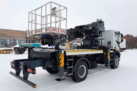 Для відновлення Донеччини зроблено новий потужний автогідропідіймач 