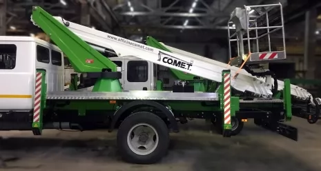 В Україні з'явилися телескопічні італійські автовишки COMET 19 2 | 9 (11) HQ