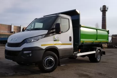 Комунальні підприємства на Рівненщині поповнюють автопарками самоскидами від Техкомплект