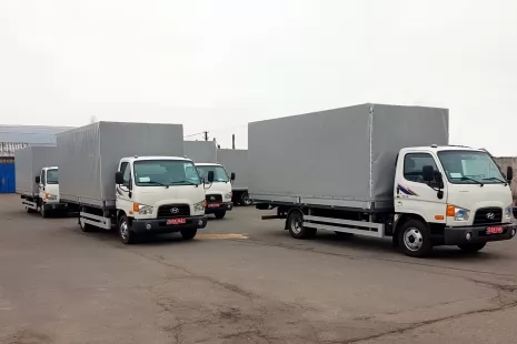 Готується до відвантаження партія бортових платформ на Hyundai HD78