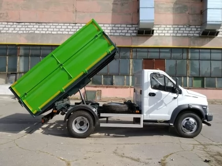 Новий самоскид від Техкомплект вирушив до фермерів у Кіровоградській області