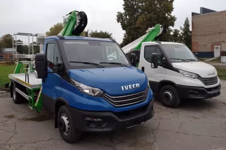 Виготовлено дві 18-метрові автовишки Comet на базі IVECO Daily