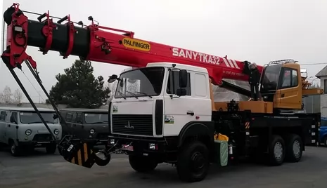 В Україні налагоджено крупновузлове складання автокранів Palfinger Sany