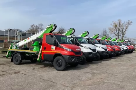 Харківські енергетики отримали чергову партію автовишок на повнопривідних шасі